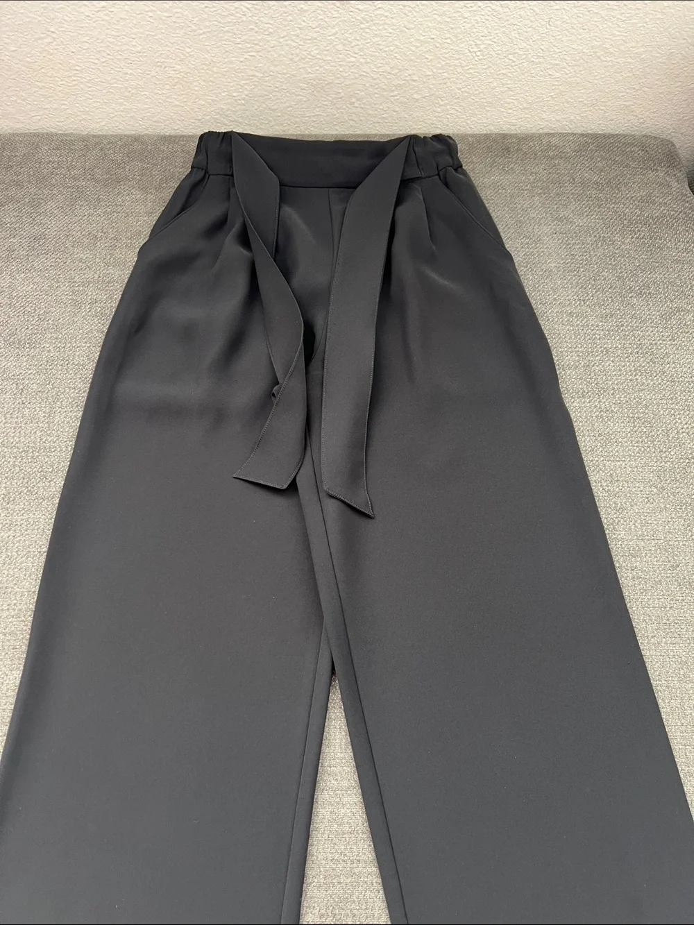 lululemon athletica Black Straight-Leg Tie-Waist Pants